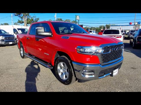 Certified 2025 RAM 1500 Big Horn AWD/4WD image 2
