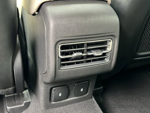 New 2025 Lincoln Corsair FWD w/ Equipment Group 101A image 8