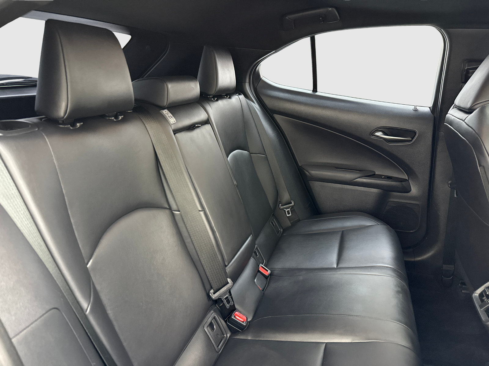 Used 2021 Lexus UX 250h w/ Premium Package AWD/4WD image 42