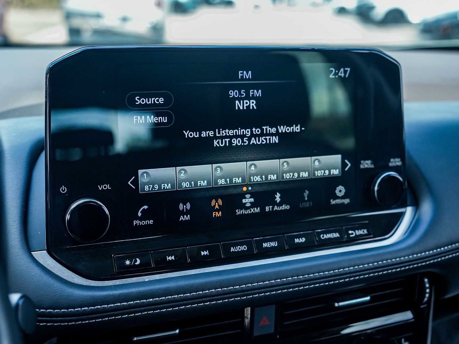 Used 2023 Nissan Rogue SL w/ SL Premium Package FWD image 15