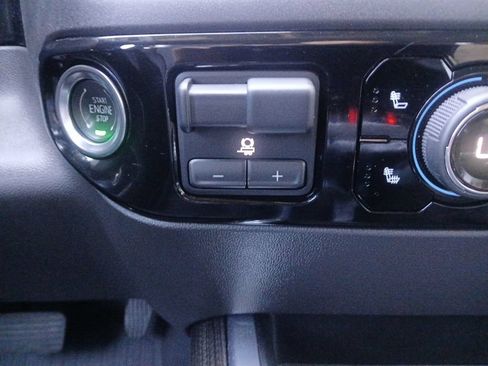 Used 2025 Chevrolet Silverado 1500 LT Trail Boss w/ Protection Package AWD/4WD image 10