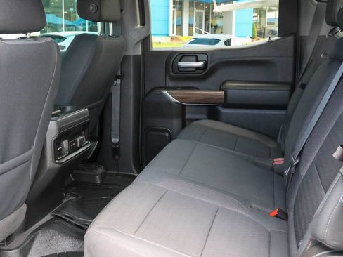 Used 2019 Chevrolet Silverado 1500 RST AWD/4WD image 15