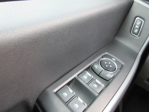 Used 2024 Ford F250 XL w/ STX Appearance Package AWD/4WD image 24