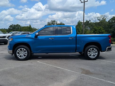 Used 2023 Chevrolet Silverado 1500 LTZ w/ LTZ Convenience Package II AWD/4WD image 6