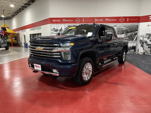 Used 2021 Chevrolet Silverado 3500 High Country w/ Z71 Off-Road Package image 8