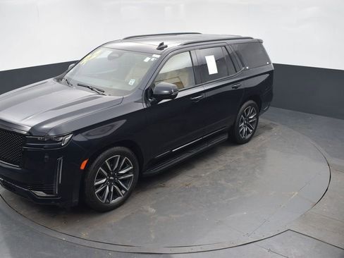 Used 2022 Cadillac Escalade Sport w/ Touring Package image 44