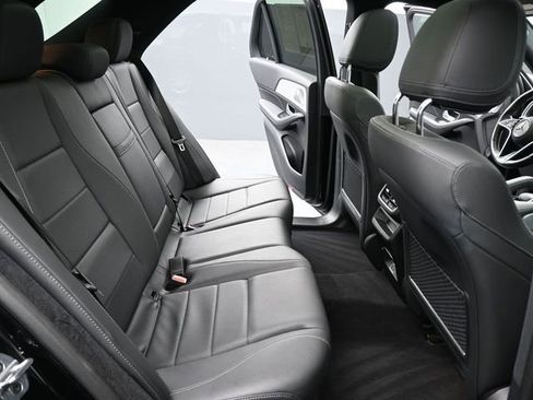 Used 2025 Mercedes-Benz GLE 350 4MATIC image 25