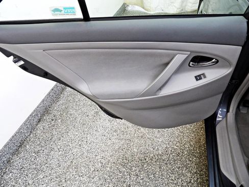 Used 2011 Cadillac CTS Premium image 29