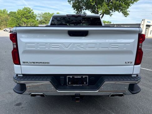 Used 2022 Chevrolet Silverado 1500 LTZ w/ LTZ Premium Package image 6
