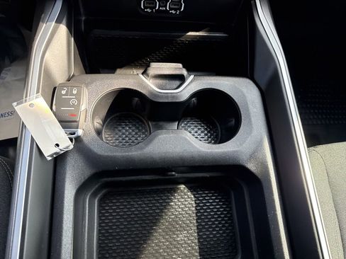 Used 2021 RAM 2500 Big Horn w/ Night Edition image 14