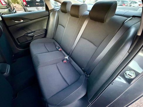 Used 2017 Honda Civic LX image 9