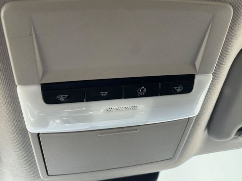 Used 2024 Nissan Sentra SV FWD image 16