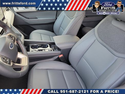 New 2026 Ford Explorer Active w/ Active Comfort Package image 5