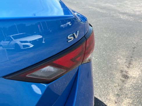 Used 2023 Nissan Sentra SV w/ All-Weather Package FWD image 7