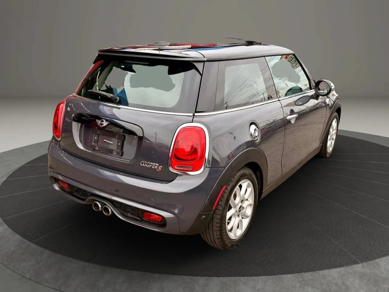 Used 2015 MINI Cooper S FWD image 4