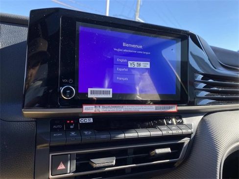 New 2026 Toyota Camry SE image 9