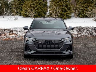 Used 2022 Audi e-tron Premium Plus w/ Premium Plus Package video 2