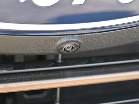 New 2025 Ford F150 King Ranch w/ FX4 Off-Road Package image 13