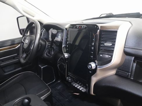 Used 2024 RAM 2500 Laramie image 40