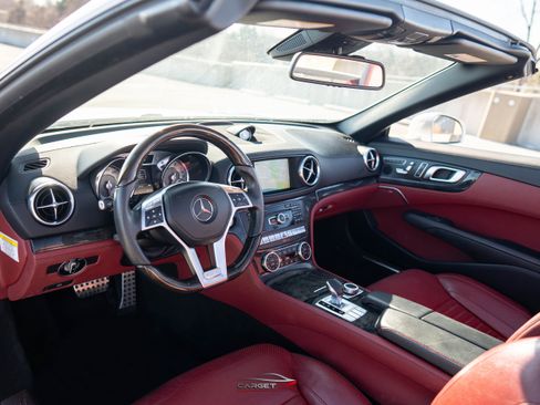 Used 2013 Mercedes-Benz SL 550 image 13