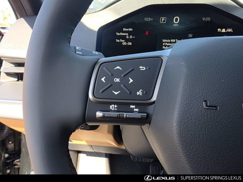 New 2026 Lexus ES 350e FWD image 25