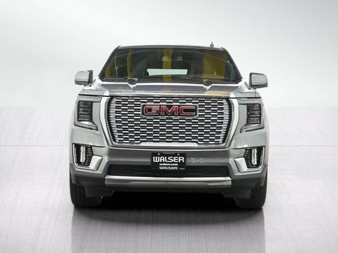 Used 2022 GMC Yukon XL Denali AWD/4WD image 8