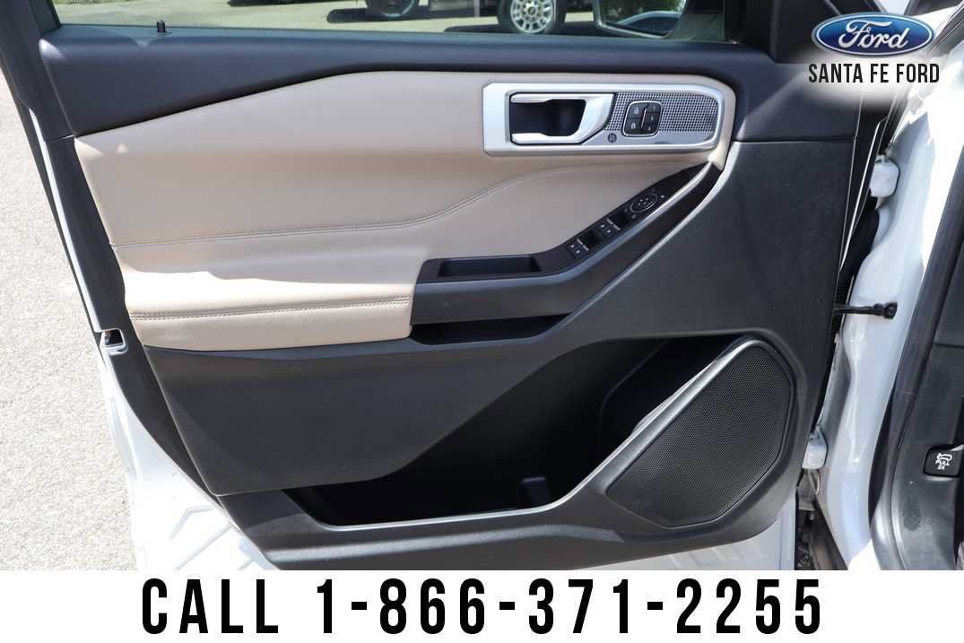 Used 2020 Ford Explorer Limited w/ Class III Trailer Tow Package RWD image 13