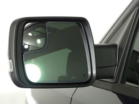 New 2026 RAM 1500 4x4 Crew Cab image 40