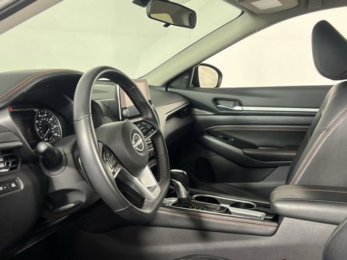 Used 2023 Nissan Altima 2.5 SR image 35