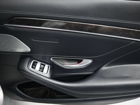Used 2016 Mercedes-Benz S 550 4MATIC Sedan image 42
