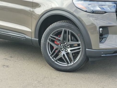 New 2026 Ford Explorer ST w/ Sun And Sound Package image 2