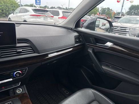 Used 2020 Audi Q5 2.0T Premium Plus w/ Premium Plus Package AWD/4WD image 28