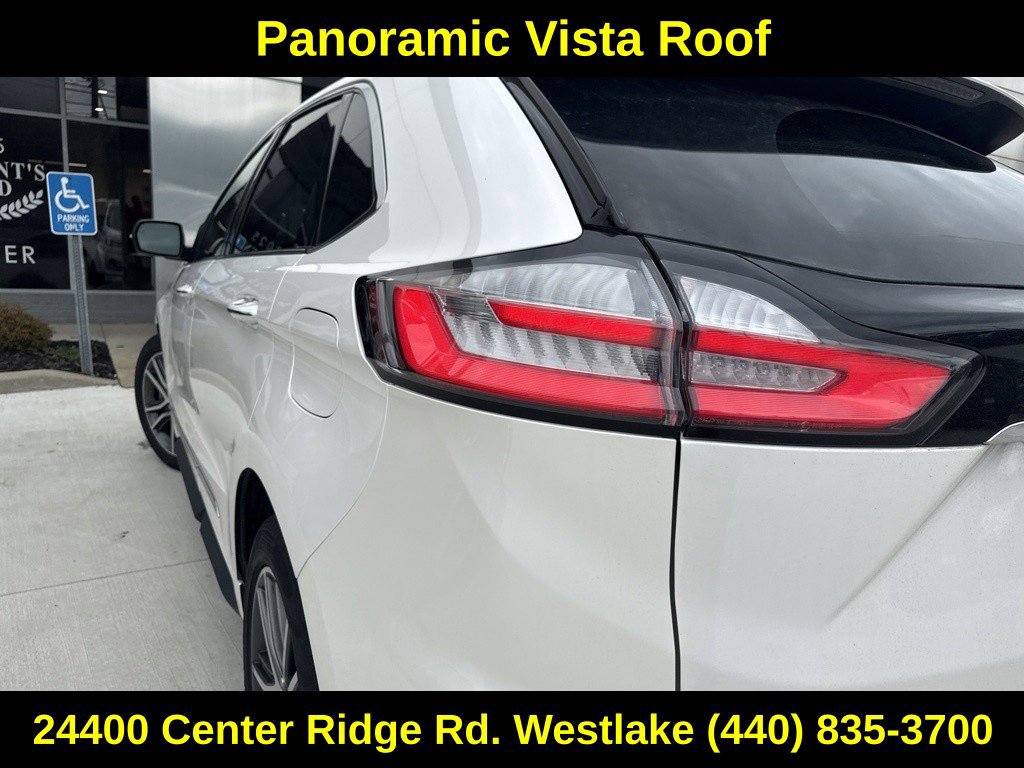 Used 2019 Ford Edge Titanium w/ Equipment Group 301A AWD/4WD image 14