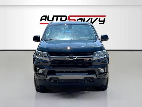Used 2019 Chevrolet Colorado Z71 AWD/4WD image 2