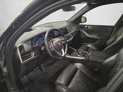 Used 2023 BMW X5 xDrive40i w/ Premium Package AWD/4WD image 16
