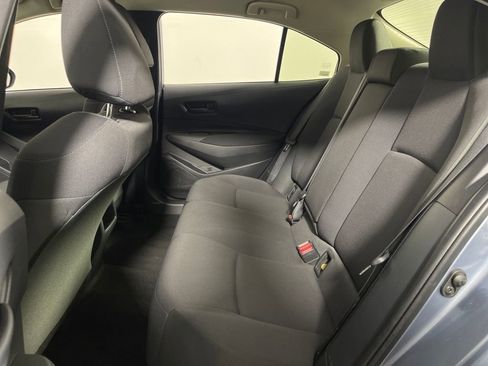 Used 2022 Toyota Corolla LE image 14