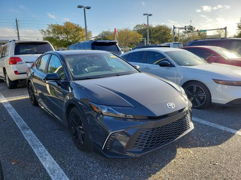 Certified 2025 Toyota Camry SE image 27