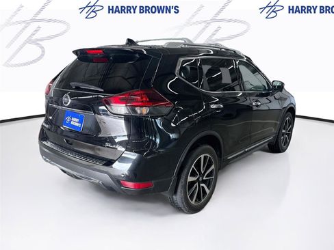 Used 2019 Nissan Rogue SL w/ Premium Package AWD/4WD image 10