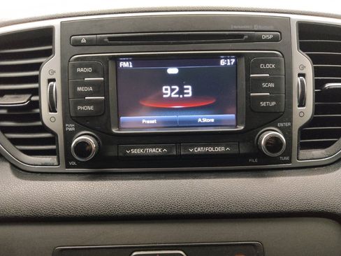 Used 2017 Kia Sportage LX image 25