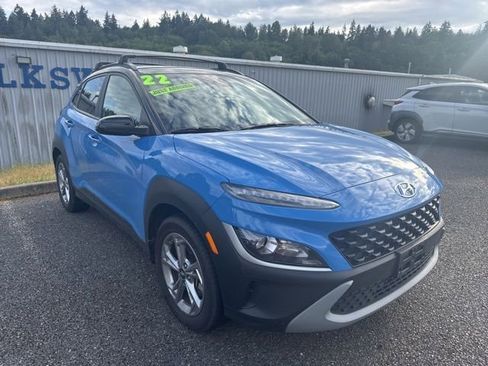 Certified 2022 Hyundai Kona SEL w/ Cargo Package AWD/4WD image 5
