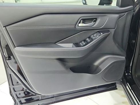 New 2026 Nissan Rogue Dark Armor image 21