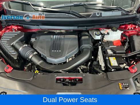 Used 2026 Chevrolet Traverse LT AWD/4WD image 12