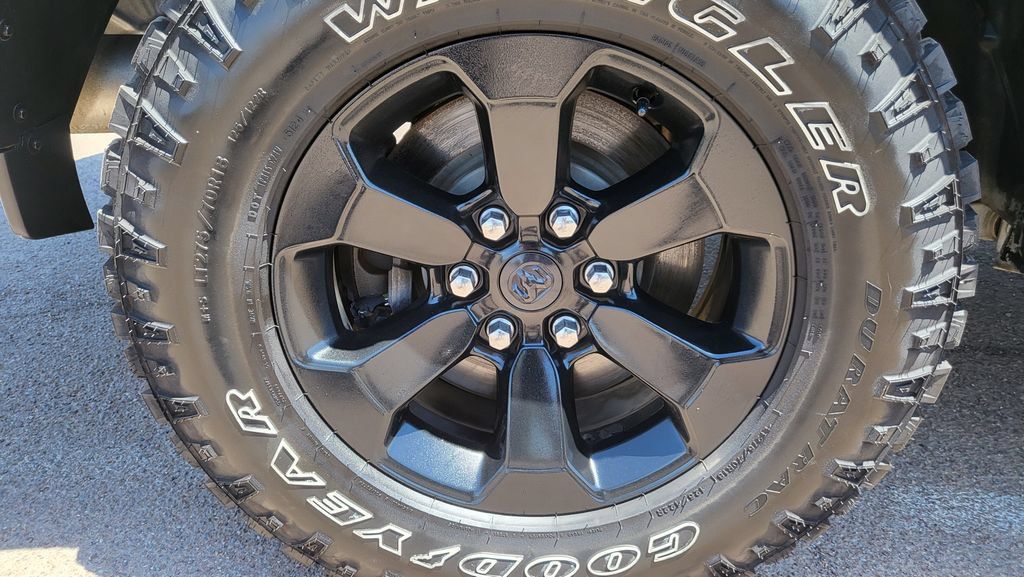 Used 2020 RAM 1500 Rebel w/ Rebel Level 1 Equipment Group AWD/4WD image 17