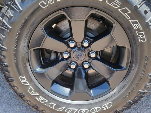 Used 2020 RAM 1500 Rebel w/ Rebel Level 1 Equipment Group AWD/4WD image 17