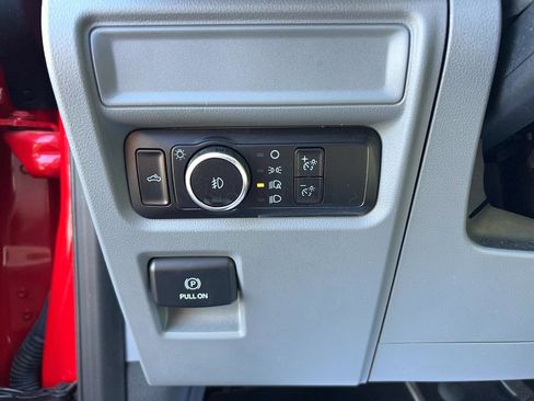 Used 2023 Ford F150 XLT image 17