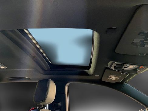 Used 2023 Chevrolet Colorado ZR2 w/ ZR2 Convenience Package III image 15