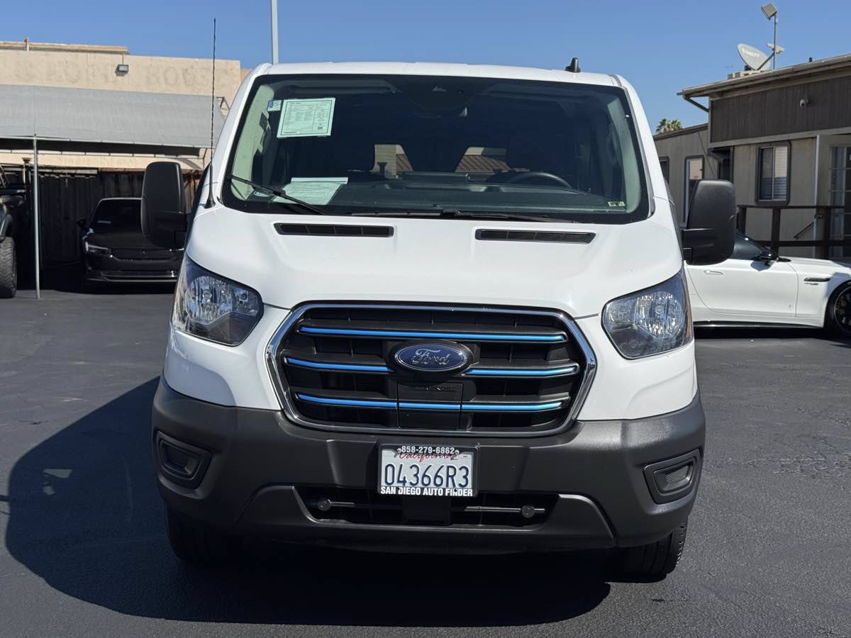 Used 2022 Ford E-Transit Low Roof RWD image 5