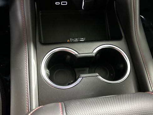 Used 2021 Chevrolet Suburban RST image 26