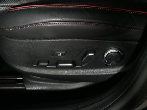 Used 2025 Genesis G80 2.5T Sport Prestige image 20