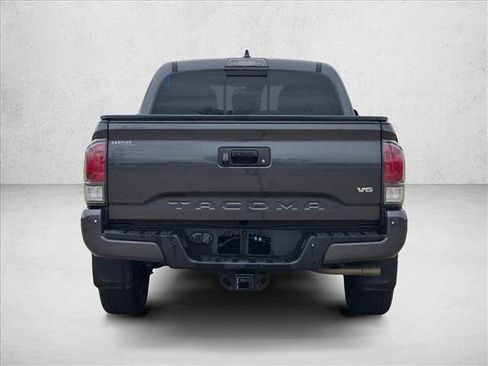 Used 2021 Toyota Tacoma Limited image 6